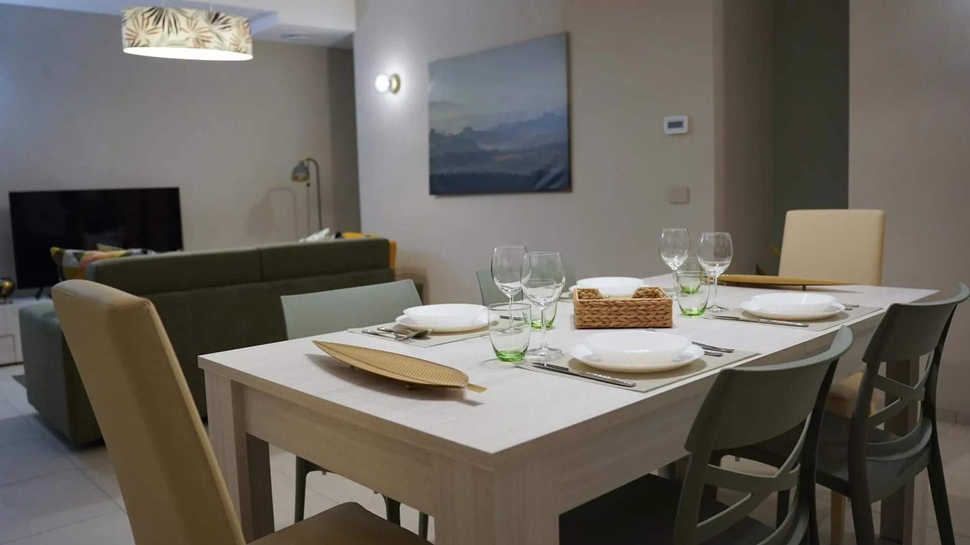 Monumentale M5 Apt - 6 Ospiti & Famiglie Con 2 Bagni E Suite Milan Apartment