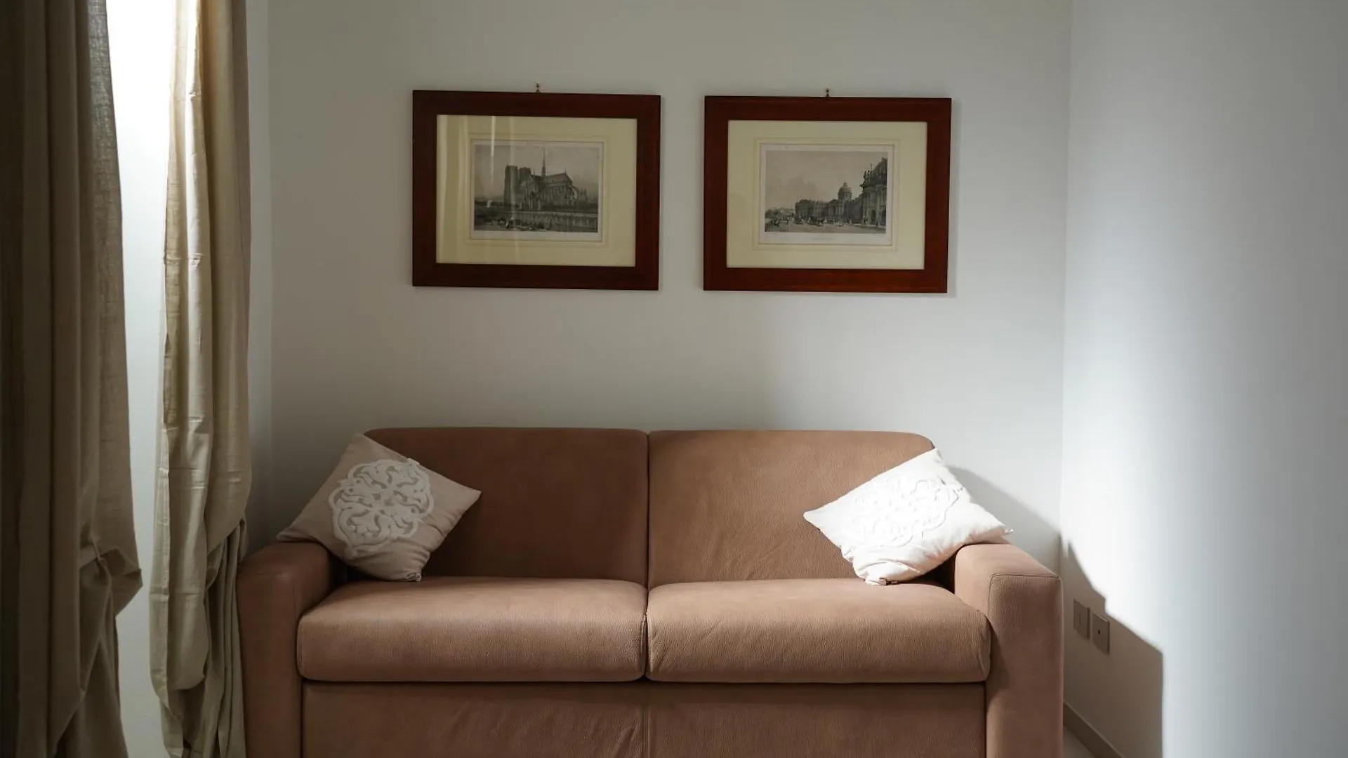 Monumentale M5 Apt - 6 Ospiti & Famiglie Con 2 Bagni E Suite Milan Apartment